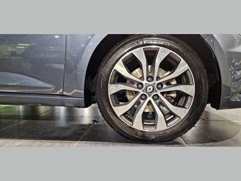 renault, megane, sedan 1.5 blue dcı ıcon edc, otomatik, dizel 2.el otomobil | renew 22