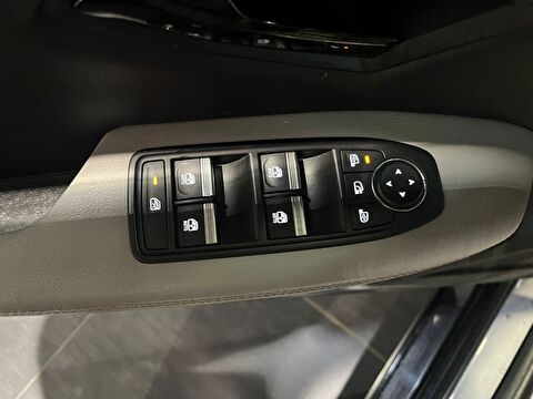 renault, megane e-tech, ıconic ev60, otomatik, elektrik 2.el otomobil | renew 7