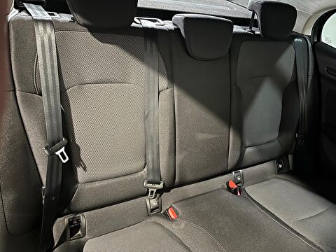renault, megane, sedan 1.3 tce touch edc, otomatik, benzin 2.el otomobil | renew 13