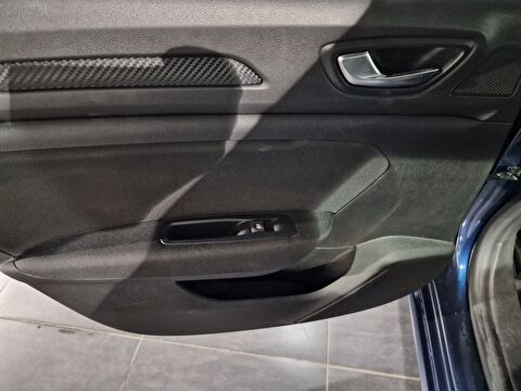 renault, megane, sedan 1.3 tce touch edc, otomatik, benzin 2.el otomobil | renew 20