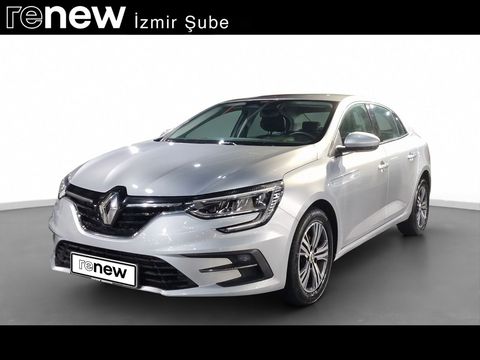 Sedan 1.3 TCe Touch EDC, 2. el otomobil | renew