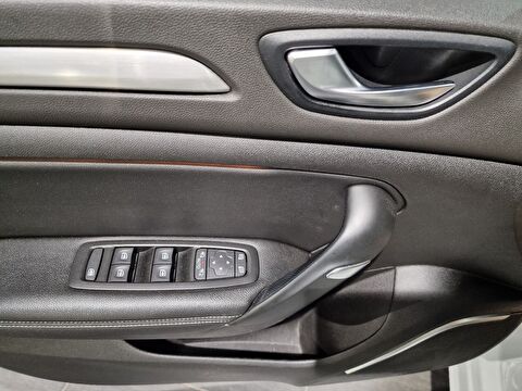 renault, megane, sedan 1.2 tce ıcon edc, otomatik, benzin 2.el otomobil | renew 15