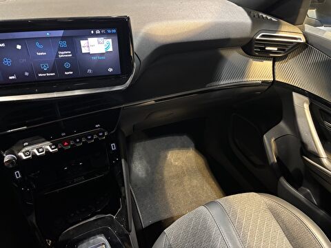 peugeot, 2008, crossover 1.2 puretech allure eat8, otomatik, benzin 2.el otomobil | renew 21