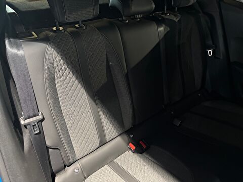 peugeot, 2008, crossover 1.2 puretech allure eat8, otomatik, benzin 2.el otomobil | renew 14