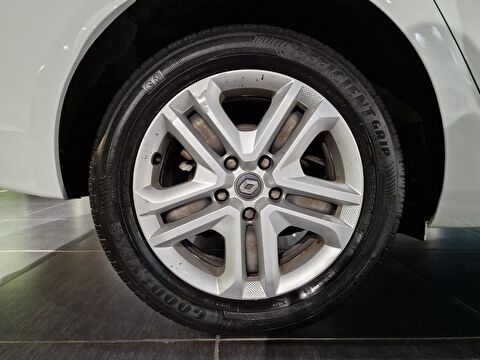 renault, megane, sedan 1.3 tce joy edc, otomatik, benzin 2.el otomobil | renew 27