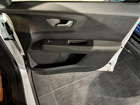 ford, tourneo courier, 1.5l ecoblue titanium, manuel, dizel 2.el otomobil | renew 19
