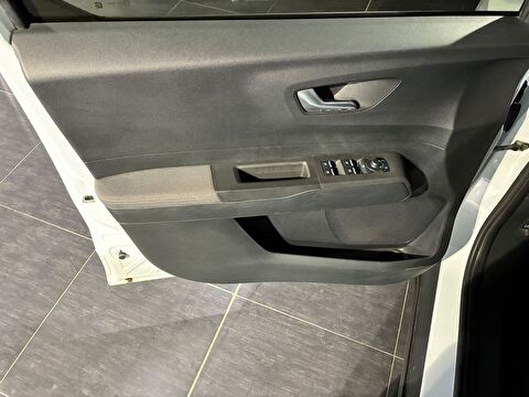 ford, tourneo courier, 1.5l ecoblue titanium, manuel, dizel 2.el otomobil | renew 17
