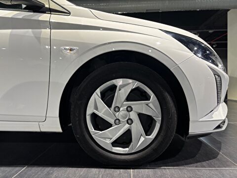 hyundai, i20, hatchback 1.0 t-gdı jump dct, otomatik, benzin 2.el otomobil | renew 8