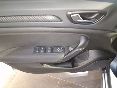 renault, megane, sedan 1.3 tce touch edc, otomatik, benzin 2.el otomobil | renew 8