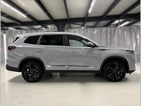 2024 Benzin Otomatik Chery Tiggo 8 Promax Gri Yüzbaşıoğlu Otomotiv Mam. San ve Tic A.Ş.