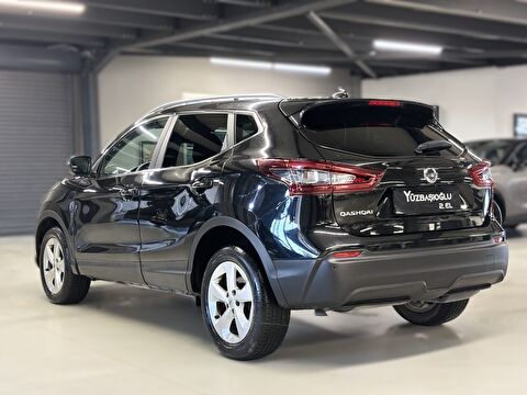 2020 Dizel Otomatik Nissan Qashqai Siyah Yüzbaşıoğlu Otomotiv Mam. San ve Tic A.Ş.