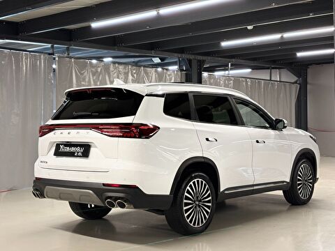 2026 Benzin Otomatik Chery Tiggo 8 Beyaz Yüzbaşıoğlu Otomotiv Mam. San ve Tic A.Ş.