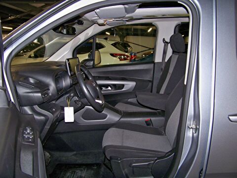 2022 Dizel Otomatik Toyota Proace City Gri Yüzbaşıoğlu Otomotiv Mam. San ve Tic A.Ş.