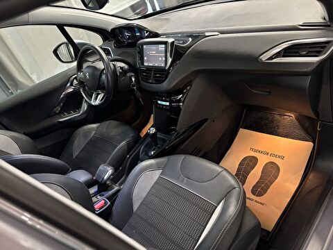 2017 Dizel Otomatik Peugeot 2008 Gri Yüzbaşıoğlu Otomotiv Mam. San ve Tic A.Ş.