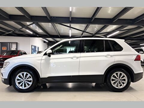 2017 Benzin Otomatik Volkswagen Tiguan Beyaz Yüzbaşıoğlu Otomotiv Mam. San ve Tic A.Ş.