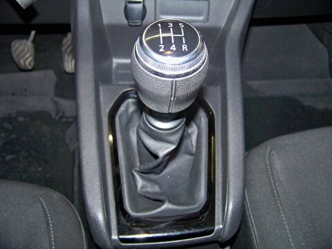 2020 Benzin Manuel Renault Clio Gri Yüzbaşıoğlu Otomotiv Mam. San ve Tic A.Ş.