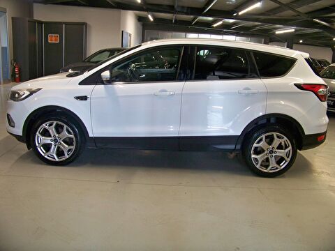 2019 Dizel Otomatik Ford Kuga Beyaz Yüzbaşıoğlu Otomotiv Mam. San ve Tic A.Ş.