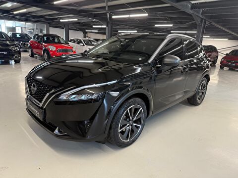 2023 MHEV Otomatik Nissan Qashqai Siyah Yüzbaşıoğlu Otomotiv Mam. San ve Tic A.Ş.