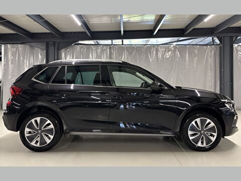 2025 Benzin Otomatik Skoda Kamiq Siyah Yüzbaşıoğlu Otomotiv Mam. San ve Tic A.Ş.