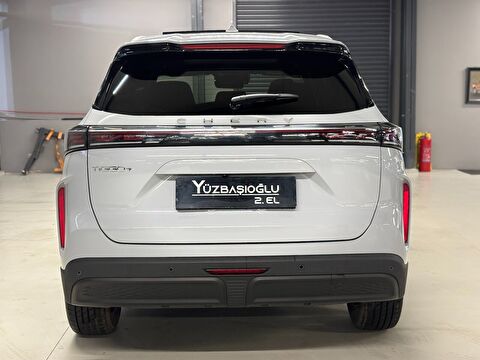 2025 Benzin Otomatik Chery Tiggo 7 Gri Yüzbaşıoğlu Otomotiv Mam. San ve Tic A.Ş.
