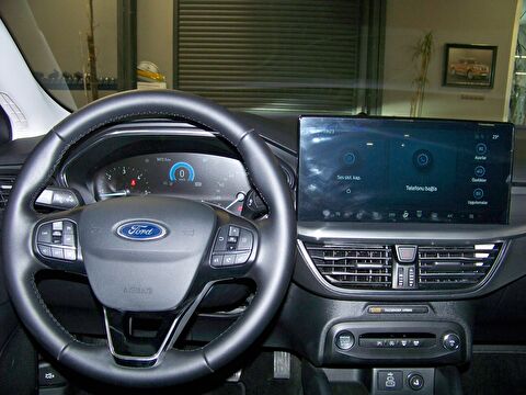 2024 Dizel Otomatik Ford Focus Mavi Yüzbaşıoğlu Otomotiv Mam. San ve Tic A.Ş.
