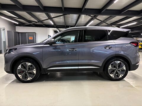 2024 Benzin Otomatik Chery Tiggo 7 Promax Gri Yüzbaşıoğlu Otomotiv Mam. San ve Tic A.Ş.