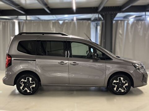2025 Elektrik Otomatik Nissan Townstar Gri Yüzbaşıoğlu Otomotiv Mam. San ve Tic A.Ş.