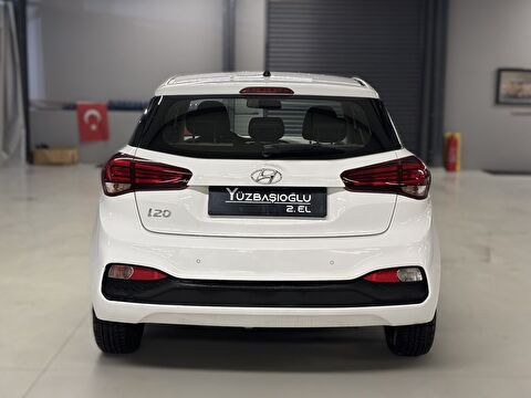 2019 Benzin Otomatik Hyundai i20 Beyaz Yüzbaşıoğlu Otomotiv Mam. San ve Tic A.Ş.