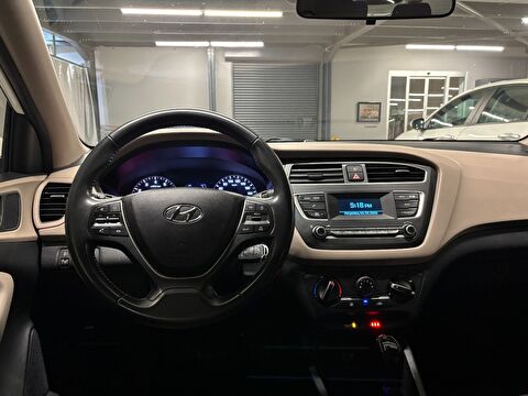 2019 Benzin Otomatik Hyundai i20 Beyaz Yüzbaşıoğlu Otomotiv Mam. San ve Tic A.Ş.