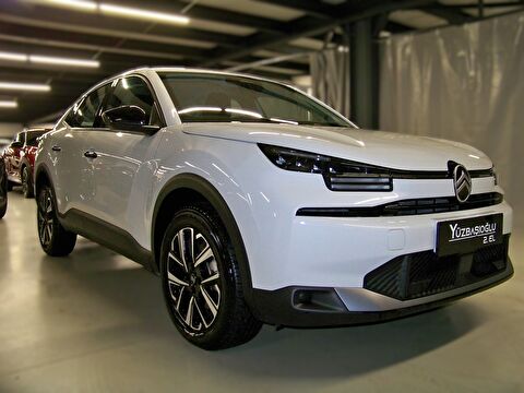 2025 Benzin Otomatik Citroen C4 X Beyaz Yüzbaşıoğlu Otomotiv Mam. San ve Tic A.Ş.