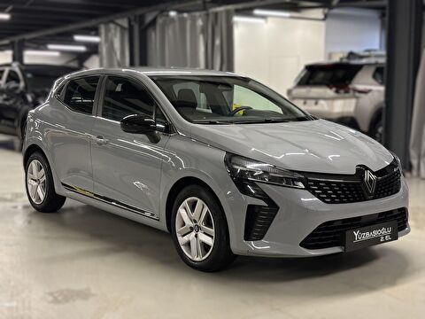 2025 Benzin Otomatik Renault Clio Gri Yüzbaşıoğlu Otomotiv Mam. San ve Tic A.Ş.