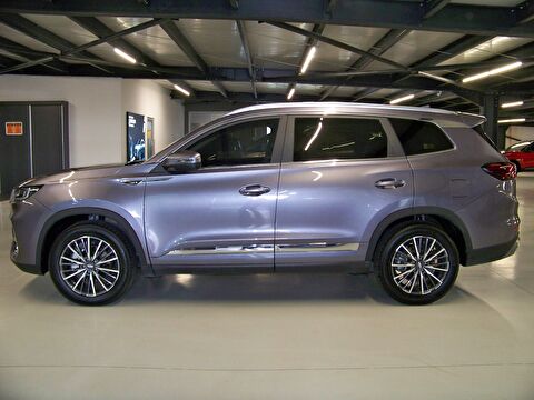 2023 Benzin Otomatik Chery Tiggo 8 Pro Gri Yüzbaşıoğlu Otomotiv Mam. San ve Tic A.Ş.