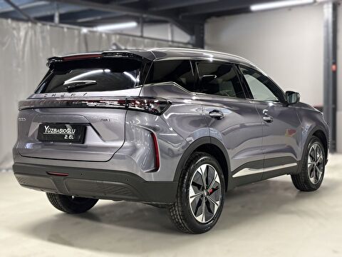 2025 Benzin Otomatik Chery Tiggo 7 Gri Yüzbaşıoğlu Otomotiv Mam. San ve Tic A.Ş.