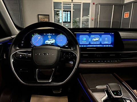 2024 Benzin Otomatik Chery Tiggo 8 Pro Max Siyah Yüzbaşıoğlu Otomotiv Mam. San ve Tic A.Ş.