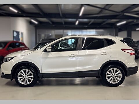 2016 Dizel Otomatik Nissan Qashqai Beyaz Yüzbaşıoğlu Otomotiv Mam. San ve Tic A.Ş.