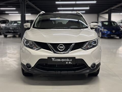 2016 Dizel Otomatik Nissan Qashqai Beyaz Yüzbaşıoğlu Otomotiv Mam. San ve Tic A.Ş.