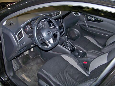 2018 Benzin Otomatik Nissan Qashqai Siyah Yüzbaşıoğlu Otomotiv Mam. San ve Tic A.Ş.