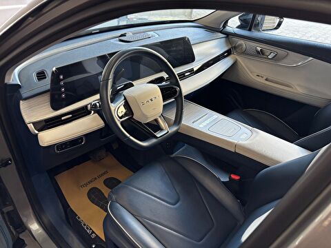 2024 Benzin Otomatik Chery Omoda 5 Pro Gri Yüzbaşıoğlu Otomotiv Mam. San ve Tic A.Ş.