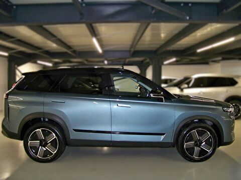 2024 Benzin Otomatik Jaecoo Jaecoo 7 Siyah Yüzbaşıoğlu Otomotiv Mam. San ve Tic A.Ş.