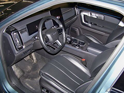 2024 Benzin Otomatik Jaecoo Jaecoo 7 Siyah Yüzbaşıoğlu Otomotiv Mam. San ve Tic A.Ş.