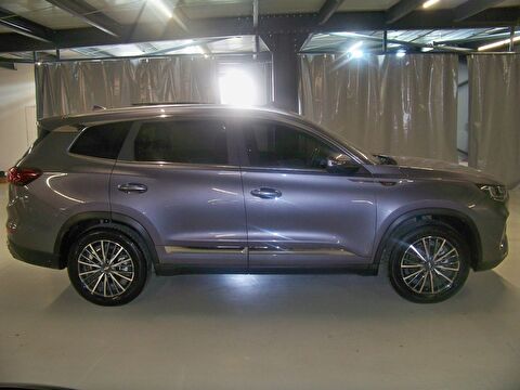 2023 Benzin Otomatik Chery Tiggo 8 Pro Gri Yüzbaşıoğlu Otomotiv Mam. San ve Tic A.Ş.