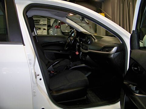 2020 Benzin Manuel Fiat Egea Beyaz Yüzbaşıoğlu Otomotiv Mam. San ve Tic A.Ş.