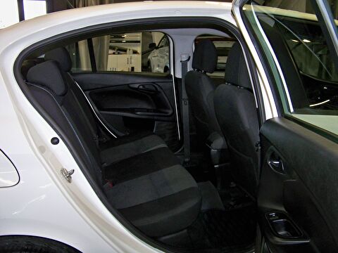 2020 Benzin Manuel Fiat Egea Beyaz Yüzbaşıoğlu Otomotiv Mam. San ve Tic A.Ş.