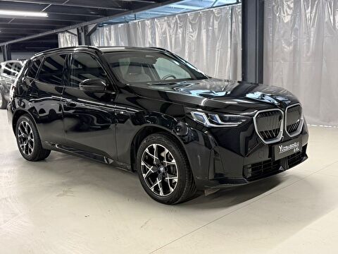 2025 Dizel Otomatik BMW X3 Siyah Yüzbaşıoğlu Otomotiv Mam. San ve Tic A.Ş.