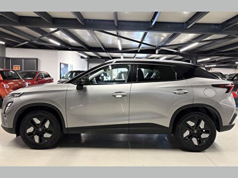 2026 Benzin Otomatik Omoda 5 Gri Yüzbaşıoğlu Otomotiv Mam. San ve Tic A.Ş.