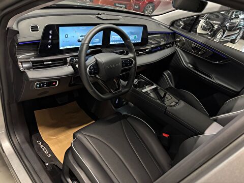 2026 Benzin Otomatik Omoda 5 Gri Yüzbaşıoğlu Otomotiv Mam. San ve Tic A.Ş.