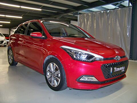2016 Benzin Manuel Hyundai i20 Kırmızı Yüzbaşıoğlu Otomotiv Mam. San ve Tic A.Ş.