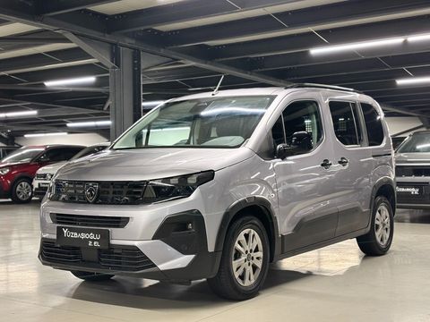 2026 Dizel Otomatik Peugeot Rifter Gri Yüzbaşıoğlu Otomotiv Mam. San ve Tic A.Ş.