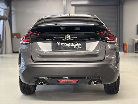 2022 Benzin Otomatik Citroen C4 Gri Yüzbaşıoğlu Otomotiv Mam. San ve Tic A.Ş.