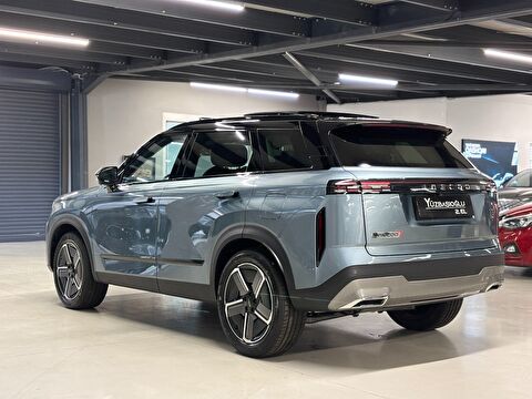 2026 Benzin Otomatik Jaecoo J7 Gri Yüzbaşıoğlu Otomotiv Mam. San ve Tic A.Ş.